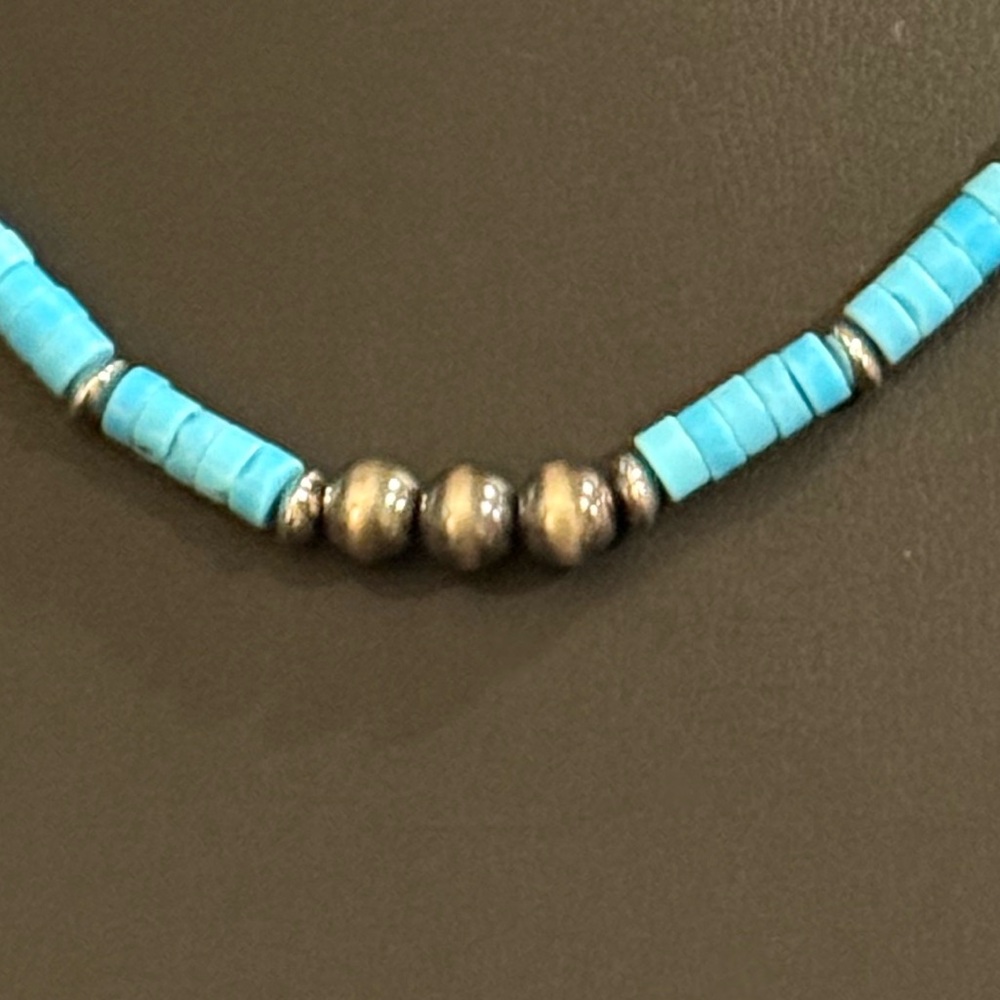 Vintage Southwestern Style Turquoise Sterling Silver Navajo Pearls Necklace - Picture 3 of 9